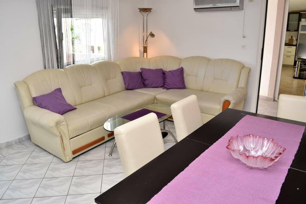 Apartmani Lun วีร์ ภายนอก รูปภาพ